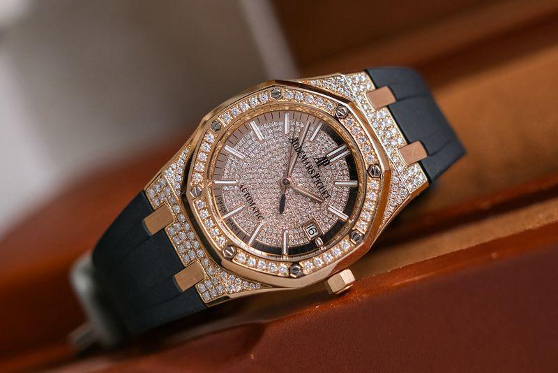 Audemars Piguet Royal Oak 18K Rose Gold Diamond 15300OR - Image 5