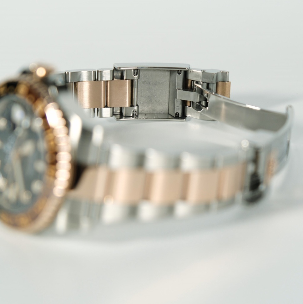 Rolex GMT-Master II 126711CHNR ‘Root Beer’ Black Dial Two-Tone Oyster 2020 40mm. thumbnail 8