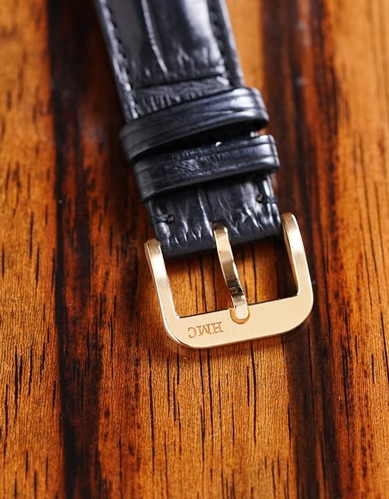 H. Moser Endeavour Black Mayu thumbnail 7