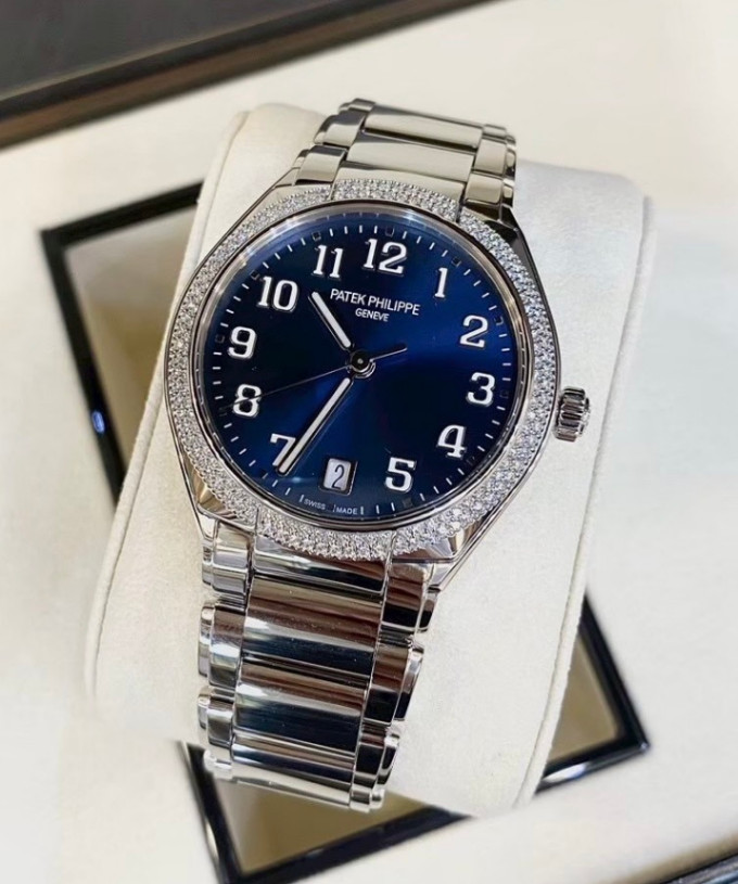 Patek Philippe Twenty Four 7300/1200A Blue Dial - Image 2