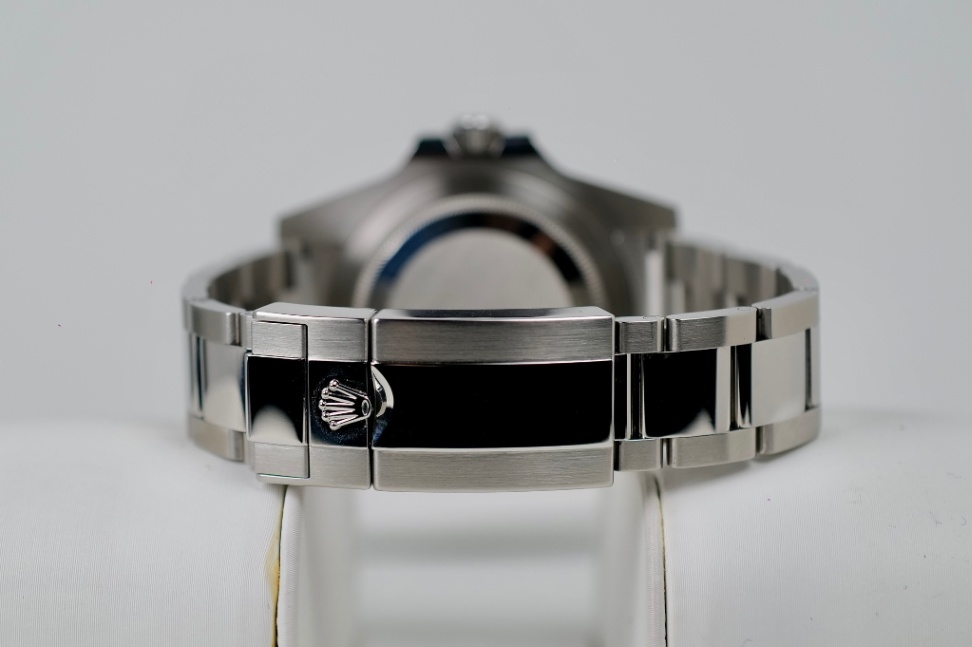 Rolex GMT-Master II Batman Blue 2018 - Image 6