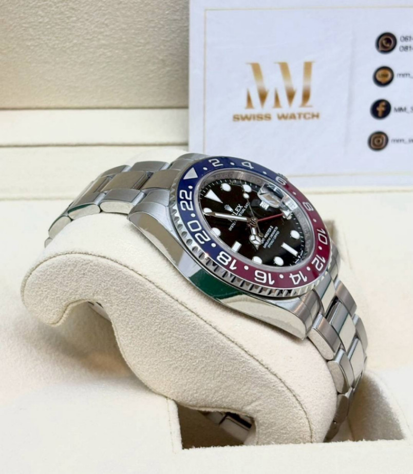 Used Like New GMT Master || Pepsi Oyster 40mm - Image 4