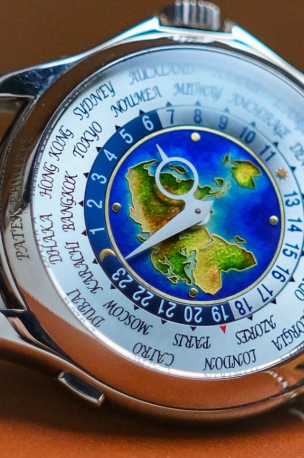 Patek Philippe 5131G World Timer thumbnail 4