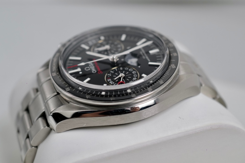 Omega Speedmaster Moonphase Co-Axial 44mm 2021 - Image 5