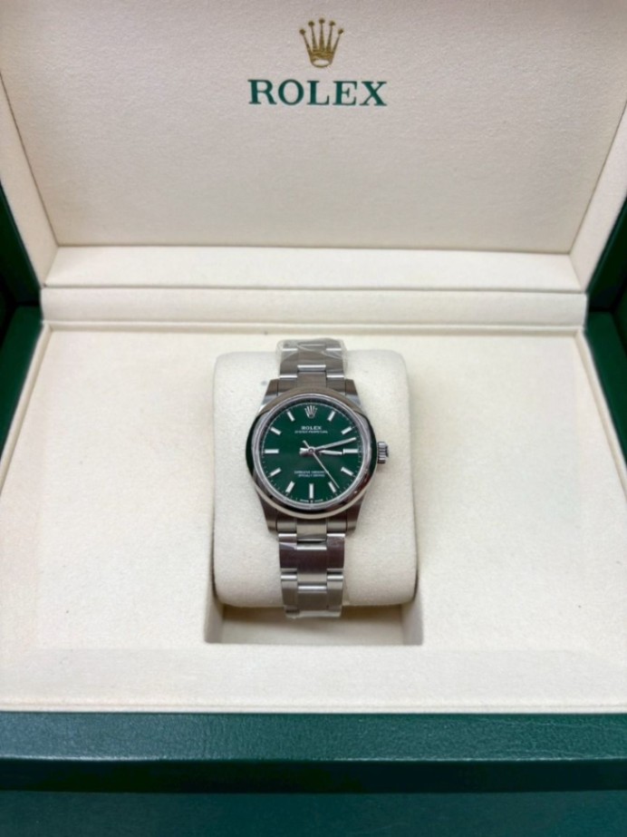 ROLEX Oyster Perpetual 31 Green Dial 277200