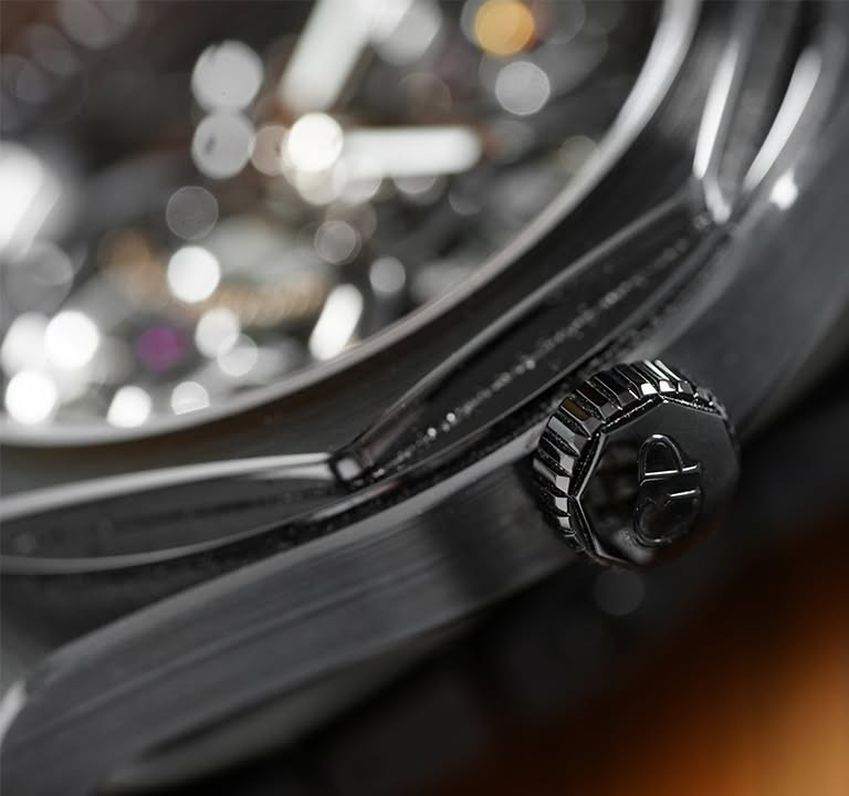 Girard Perregaux Laureato Skeleton Black - Image 5