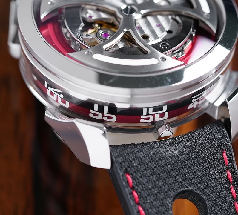 M.A.D.1 Watch Edition Red thumbnail 2
