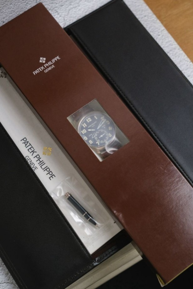 Patek Philippe Calatrava Pilot Travel Time 5524G-001 thumbnail 5