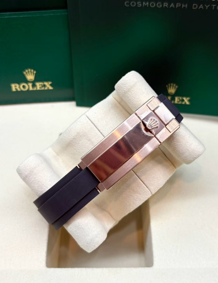 Daytona Chocolate Dial Rose Gold Oysterflex 40mm thumbnail 4