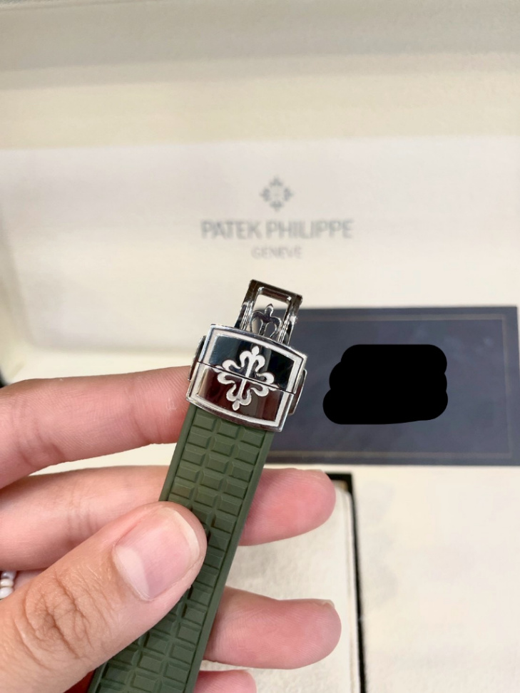 Patek Philippe Aquanaut 5267/200A Green - Image 4