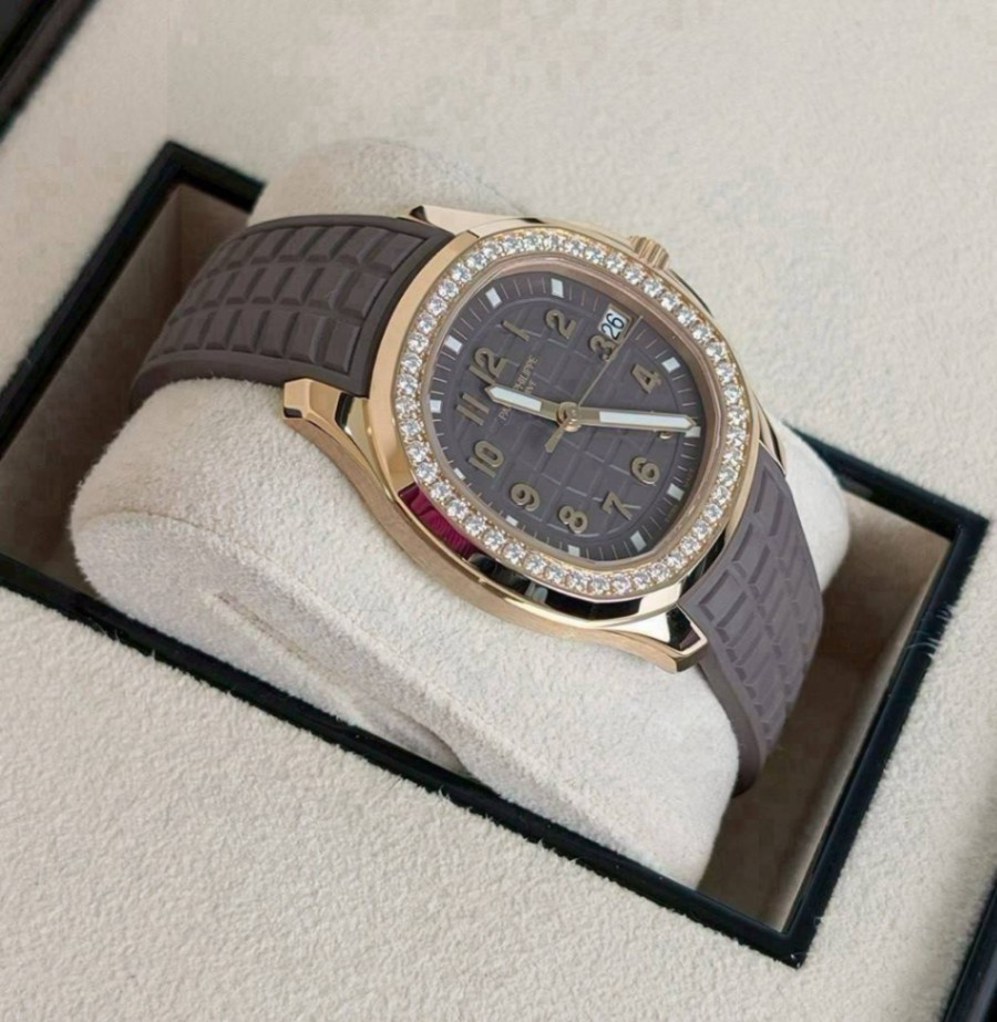Patek Philippe Aquanaut 5268/200R - Image 4