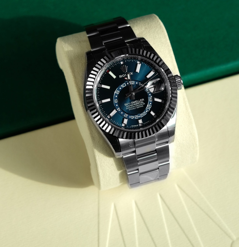 Rolex New Sky-Dweller 336934 White Gold Blue Dial Oyster Steel 2026 42mm. thumbnail 6