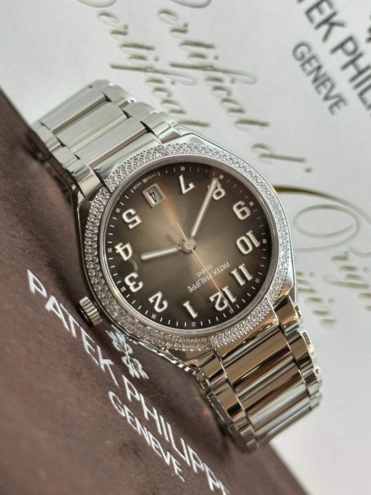 Patek Philippe Twenty four 7300/1200A Grey Dial 36mm