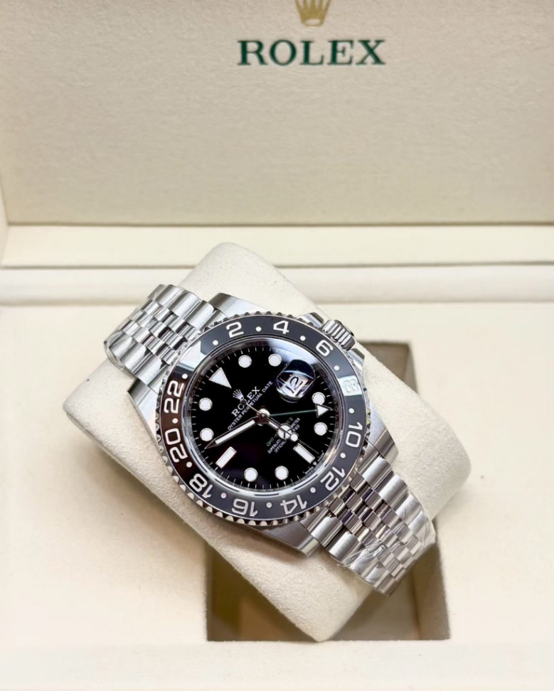 GMT Master || Bruce Wayne Jubilee 40mm - Image 2