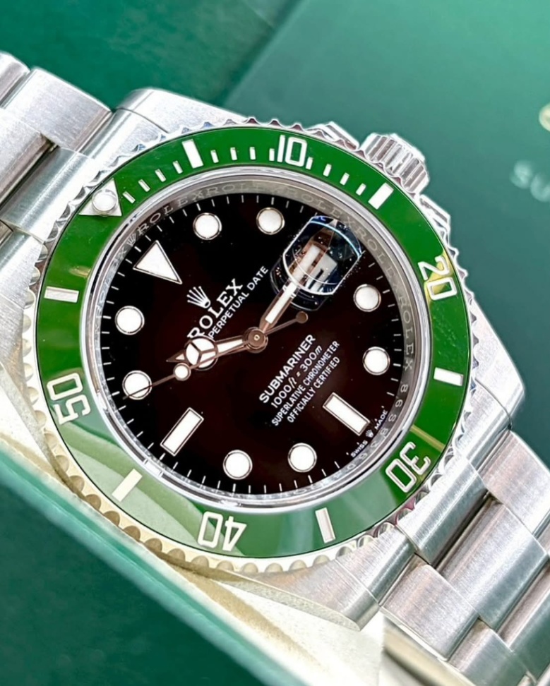 ROLEX Submariner Date 126610LV "Starbucks" 41mm - Image 3