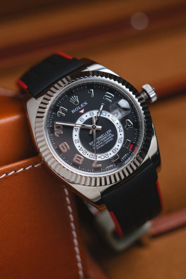 Rolex Sky-Dweller Full 18K White Gold thumbnail 2