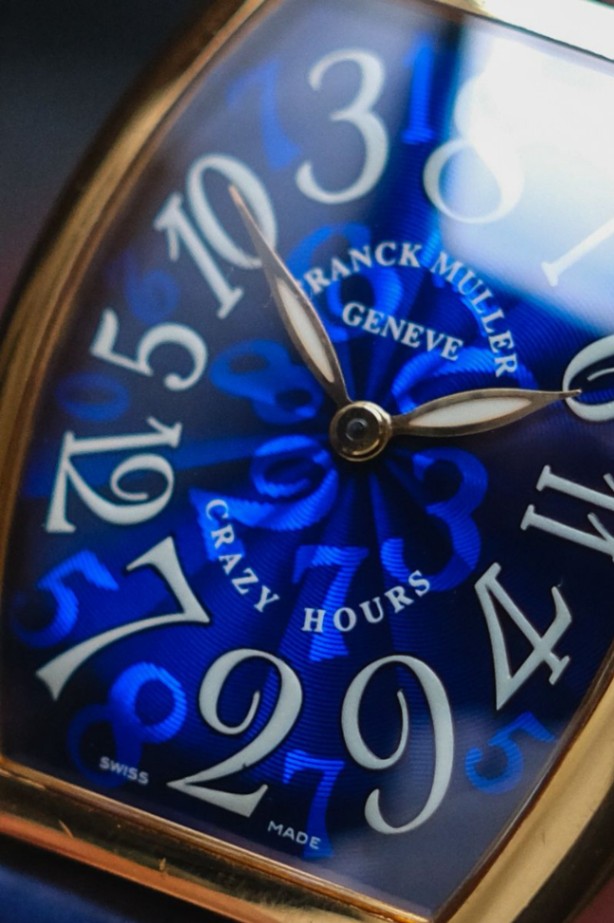 Franck Muller Curvex 5850 CH Crazy Hours 18K Rose Gold - Image 4