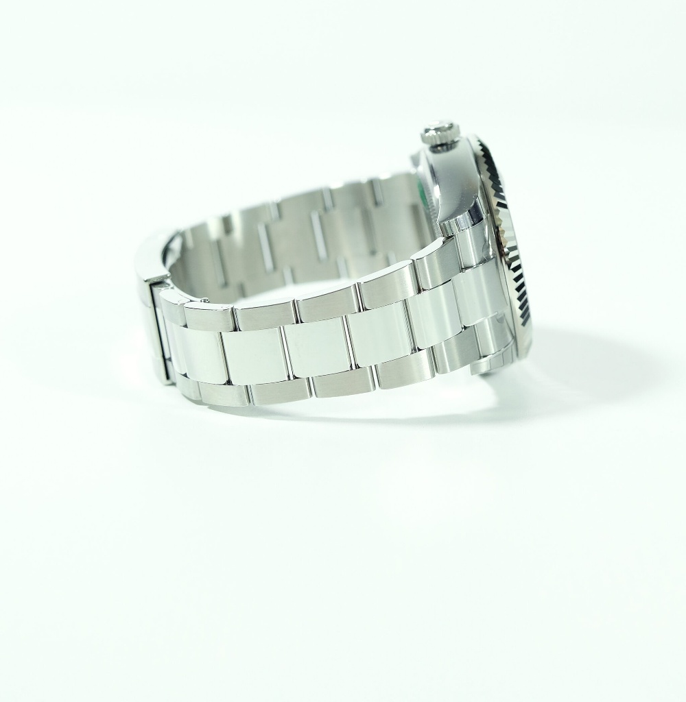 Rolex New Sky-Dweller 336934 White Gold Blue Dial Oyster Steel 2026 42mm. thumbnail 3