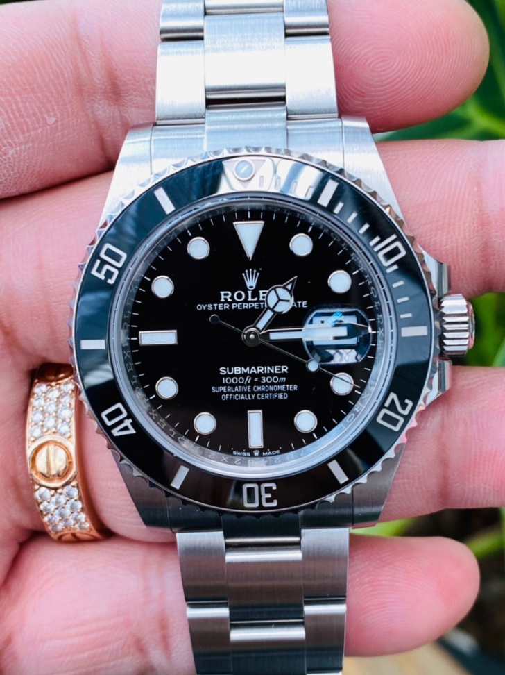 ROLEX SUBMARINER DATE 126610LN