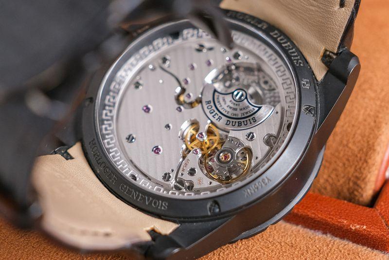 Roger Dubuis Excalibur Full Black Ceramic thumbnail 5