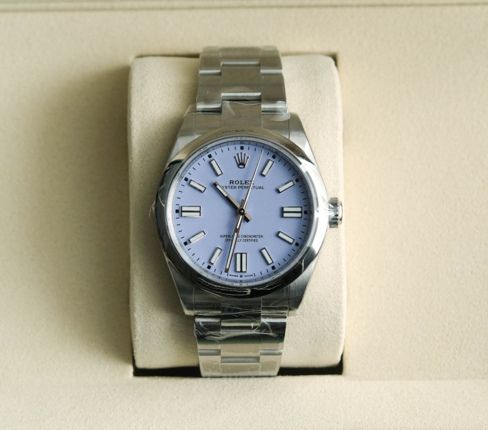 Rolex New Oyster Perpetual 134300 Lavender Dial Oyster Steel 2026 thumbnail 7