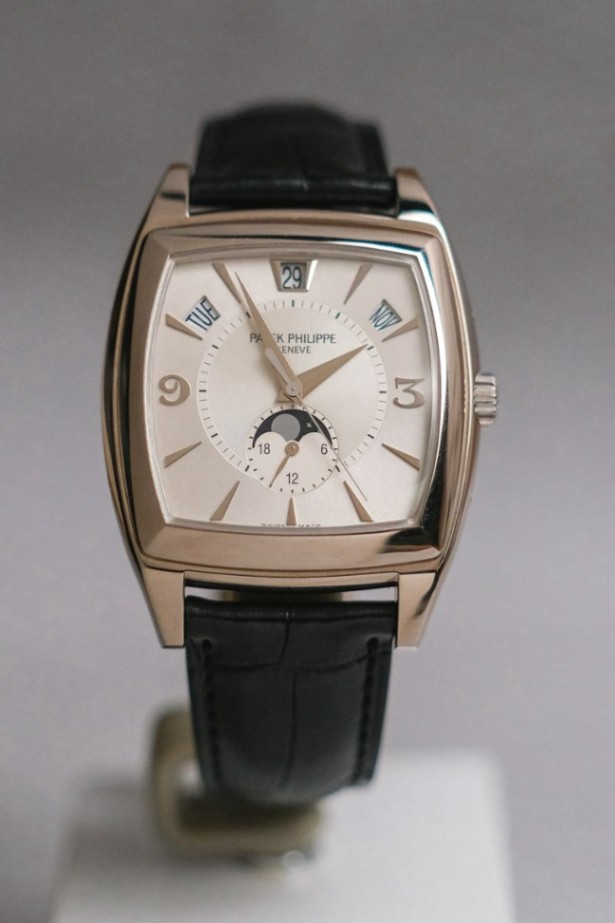 Patek Philippe Gondolo 5135G Moonphase thumbnail 1