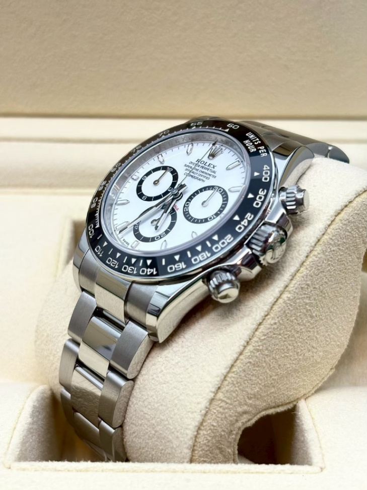 Daytona White Dial Ceramic 40mm thumbnail 3