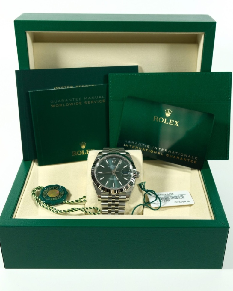 ROLEX Datejust 41 126334 Mint Green Dial 2026 - Image 9