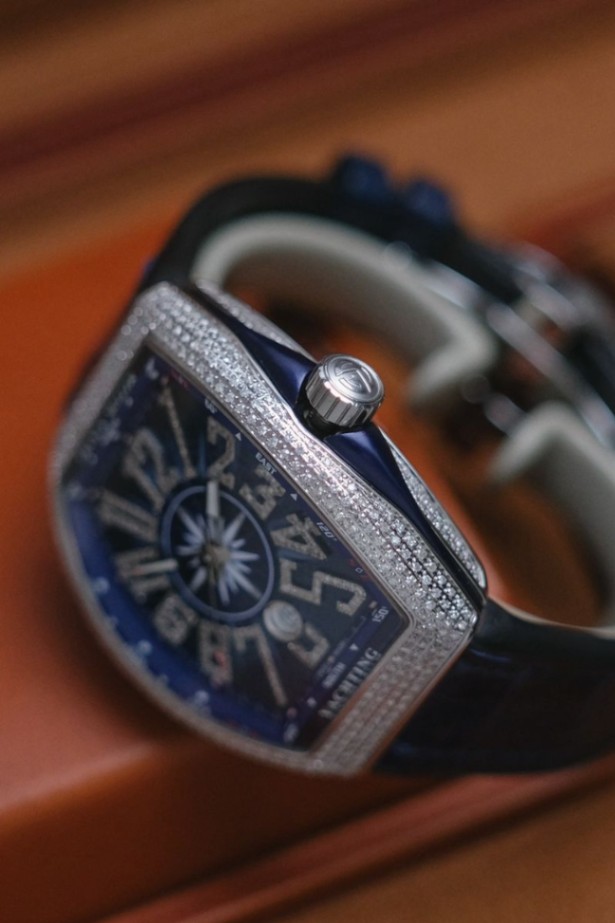 Franck Muller Vanguard Yachting Blue V45 Diamond thumbnail 5