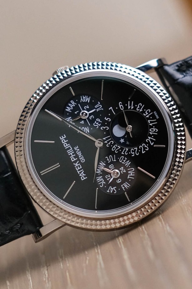 Patek Philippe Grand Complications Perpetual Calendar 18K White Gold 5139G-010 thumbnail 3