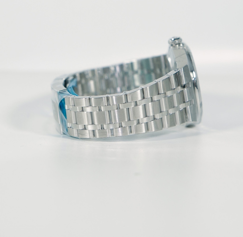 Tudor New Royal 2836C1A0 Blue Dial Stainless steel 2026 thumbnail 6