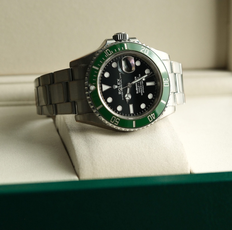 Rolex Submariner 126610LV Starbucks Black Dial Oyster Steel 2025 - Image 7
