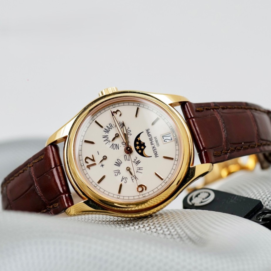 PATEK PHILIPPE Annual Calendar 5146R-001 Rose Gold 39mm