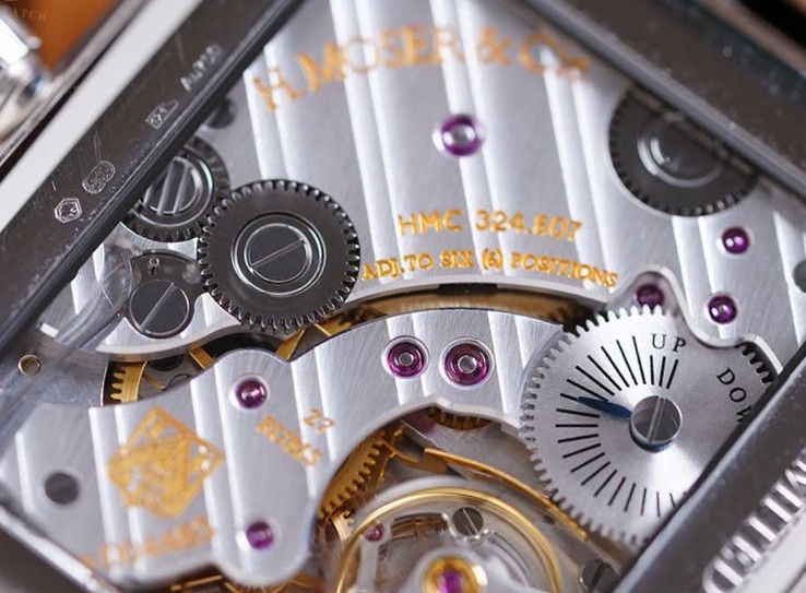 H. Moser Swiss Alp Watch Limited thumbnail 5