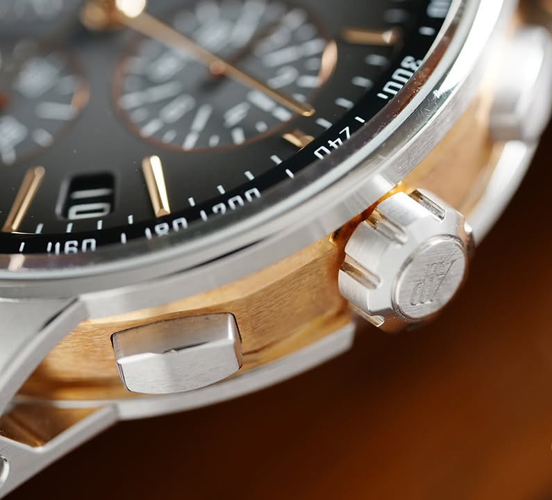 Audemars Piguet CODE 11.59 Chronograph White & Pink Gold thumbnail 5