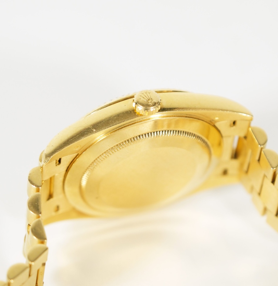 Rolex Day-Date 228238 Champagne Dial Yellow Gold President 2018 thumbnail 2