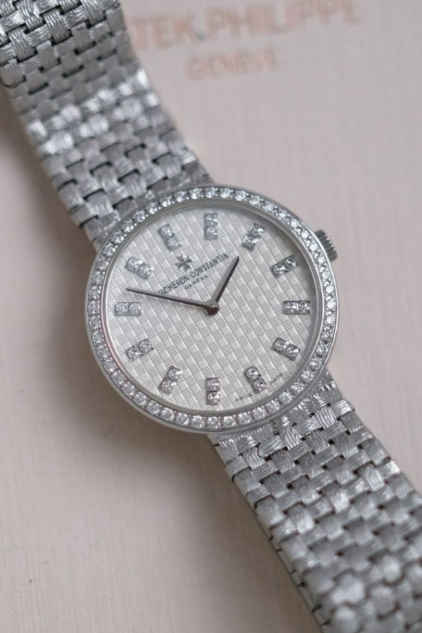 VACHERON CONSTANTIN Patrimony Full 18K White Gold Diamond thumbnail 2