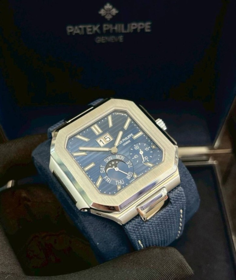 PATEK PHILIPPE Cubitus Blue Dial 5822P - Image 4