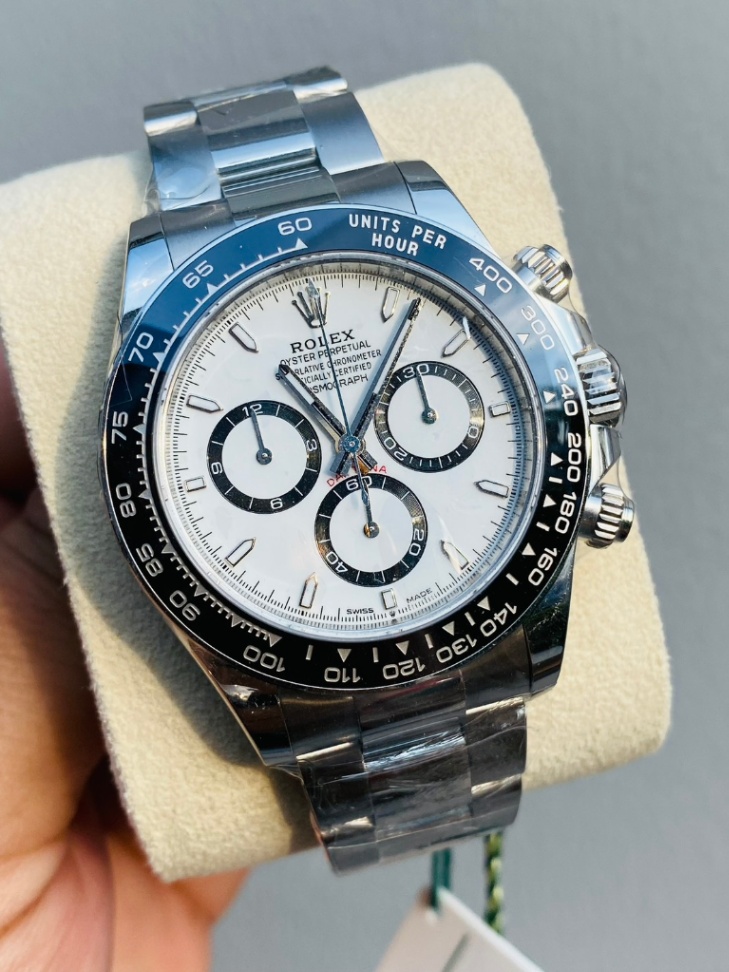 ROLEX DAYTONA  126500LN