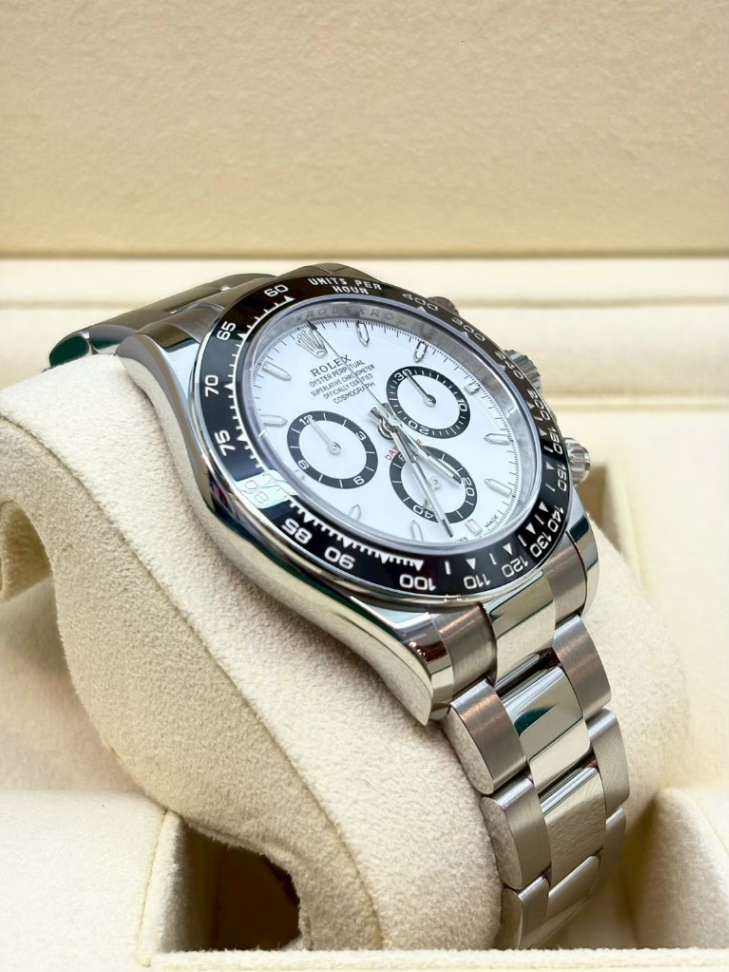 Daytona White Dial Ceramic 40mm thumbnail 4