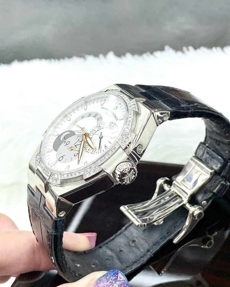 Vacheron Constantin Overseas Dual Time 47751/000G thumbnail 4