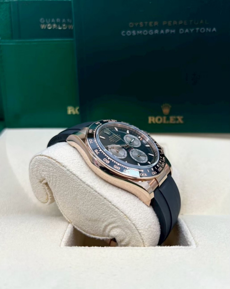 Daytona Black Dial Rose Gold Oysterflex 40mm thumbnail 4