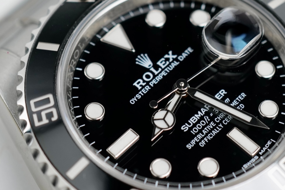 ROLEX Submariner Date 116610LN Ceramic 40mm 2019 - Image 3
