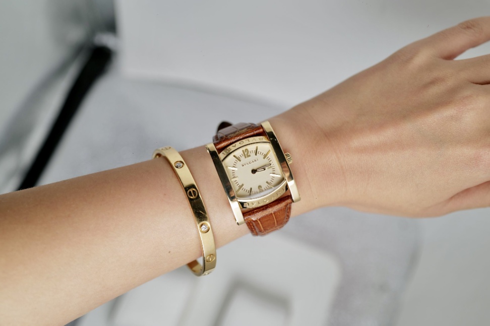 BVLGARI Assioma AA39G 18K Gold 30mm - Image 7