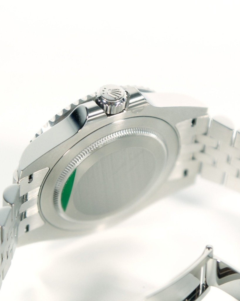 ROLEX GMT-Master II ‘Bruce Wayne’ 126710GRNR Jubilee 2026 thumbnail 8