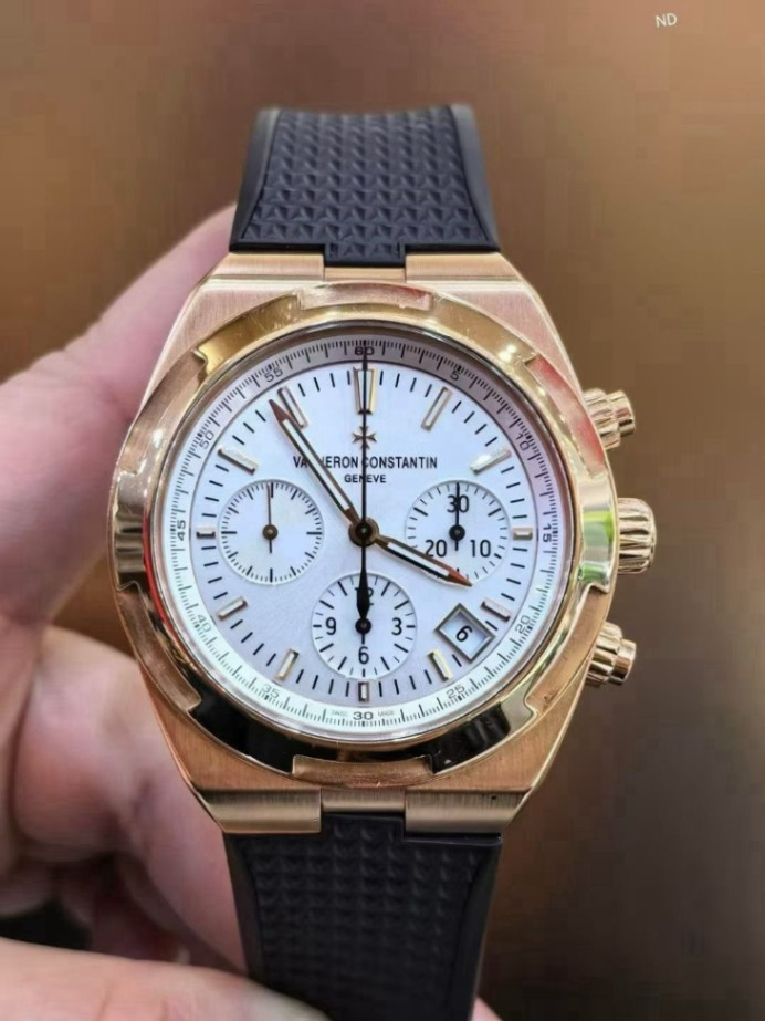 Vacheron Constantin Overseas Chronograph 5500V/000R-B074 thumbnail 1