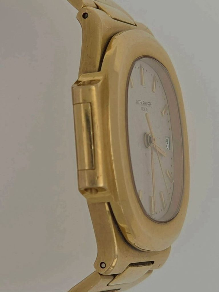 Patek Philippe Nautilus 3800/1J  thumbnail 3