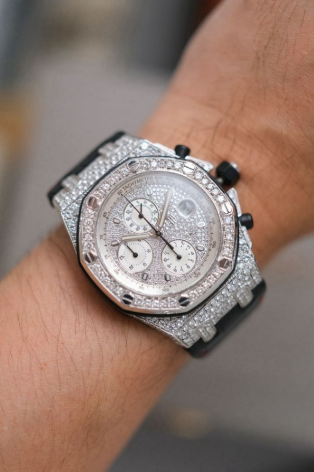 Audemars Piguet Royal Oak Offshore Diamond Pave (After Setting) thumbnail 5