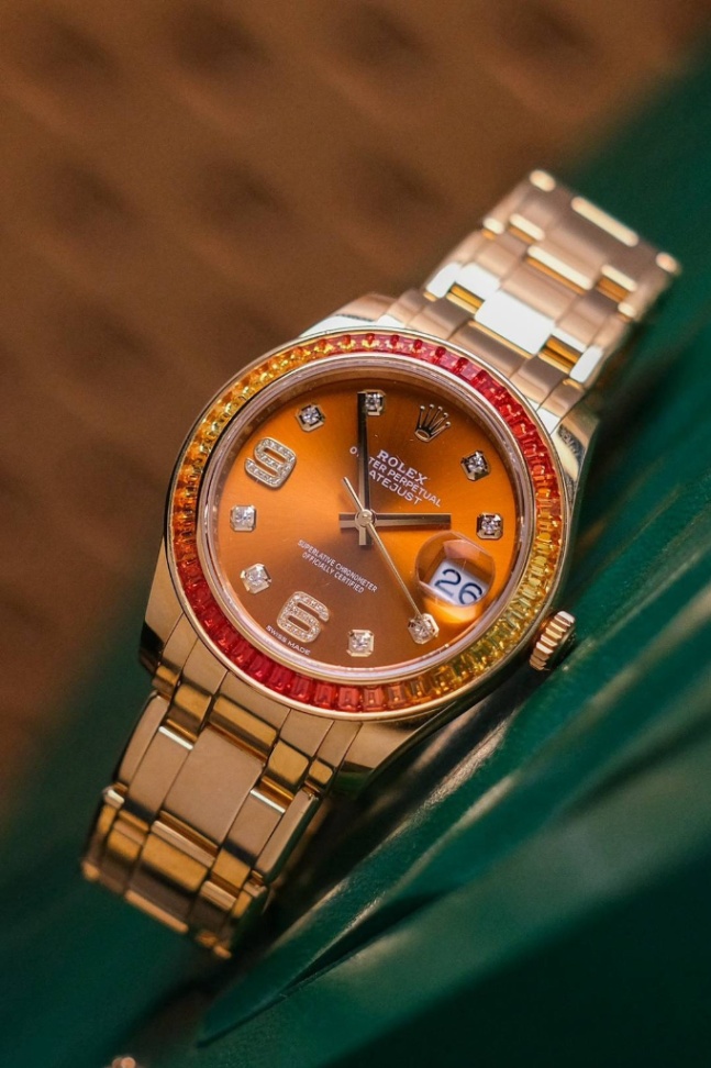 Rolex Pearlmaster Full 18K Gold Ref. 86348SAJOR - Image 4