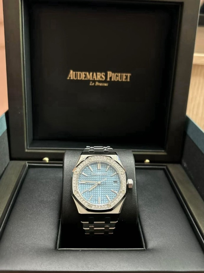 Audemars Piguet Royal Oak Selfwinding 15551ST thumbnail 1